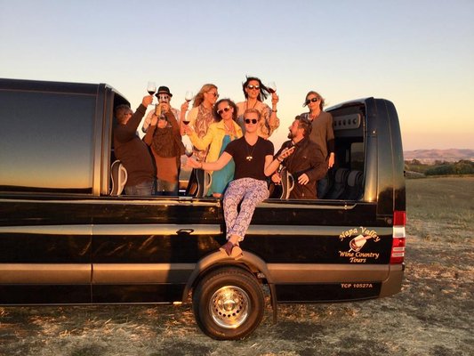 Napa Valley Wine Country Tours by null