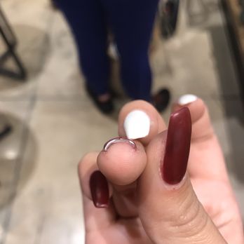 Lee Nails - Thin broken acrylic - Nail Salons Near Me - Chicago, Illinois Lee Nails - Thin broken acrylic - Nail Salons Near Me - Chicago, Illinois