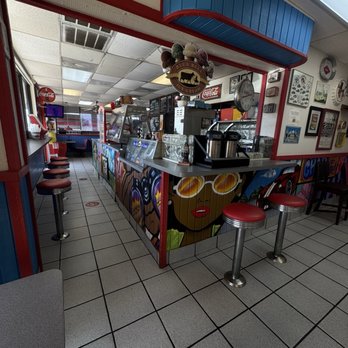 Hav-R Charburger - Inside - Burgers Near Me - Duncanville, Texas Hav-R Charburger - Inside - Burgers Near Me - Duncanville, Texas