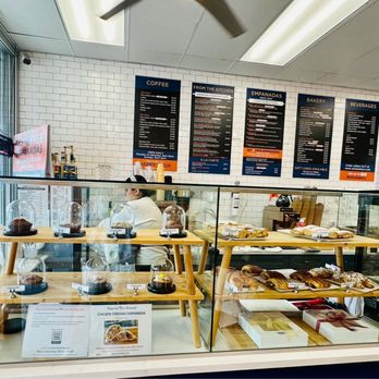 OBRA HandBakery - Inside hard at work - Latin American Near Me - Long Beach, California