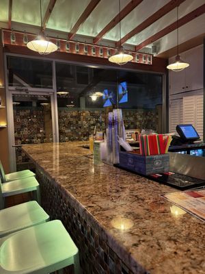 El Gato Negro - Lakeview by null