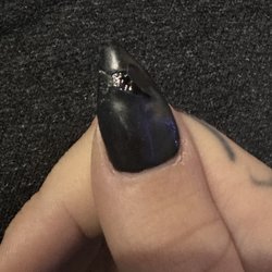 Star Nails - Less than a week later, not properly cured.
