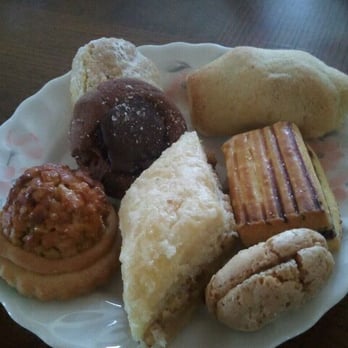 Sarkis Pastry - Middle Eastern cookies and baklava - Bakeries Near Me - Pasadena, California Sarkis Pastry - Middle Eastern cookies and baklava - Bakeries Near Me - Pasadena, California