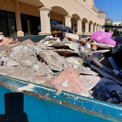 EverLoad Removals - #DumpsterRentalTampa #DumpsterRentalSeffner #ConstructionDebrisRemoval #RenovationCleanup #TampaBayDumpster #DebrisHauling