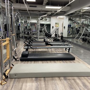 Hourglass Women's Wellness - plenty of resources available other than just cardio;plenty of space for lifting & training I'd compare this place to Equinox - Aerial Fitness Near Me - White Plains, New York