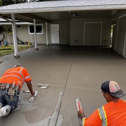 Maika'i Masonry Contractor  - Concrete work on driveway