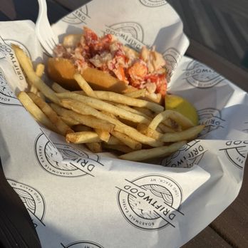 Driftwood Lbny - Connecticut style - Juice Bars & Smoothies Near Me - Long Beach, New York