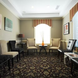 Dr. Lee Chiropractic - Waiting Room
