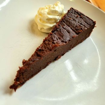 555 Brewing - flourless chocolate cake - Breweries Near Me - Picton, Ontario