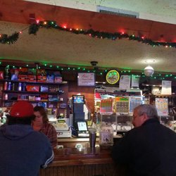 Mapleview Lounge & Bottle Shop - Best of Mower county