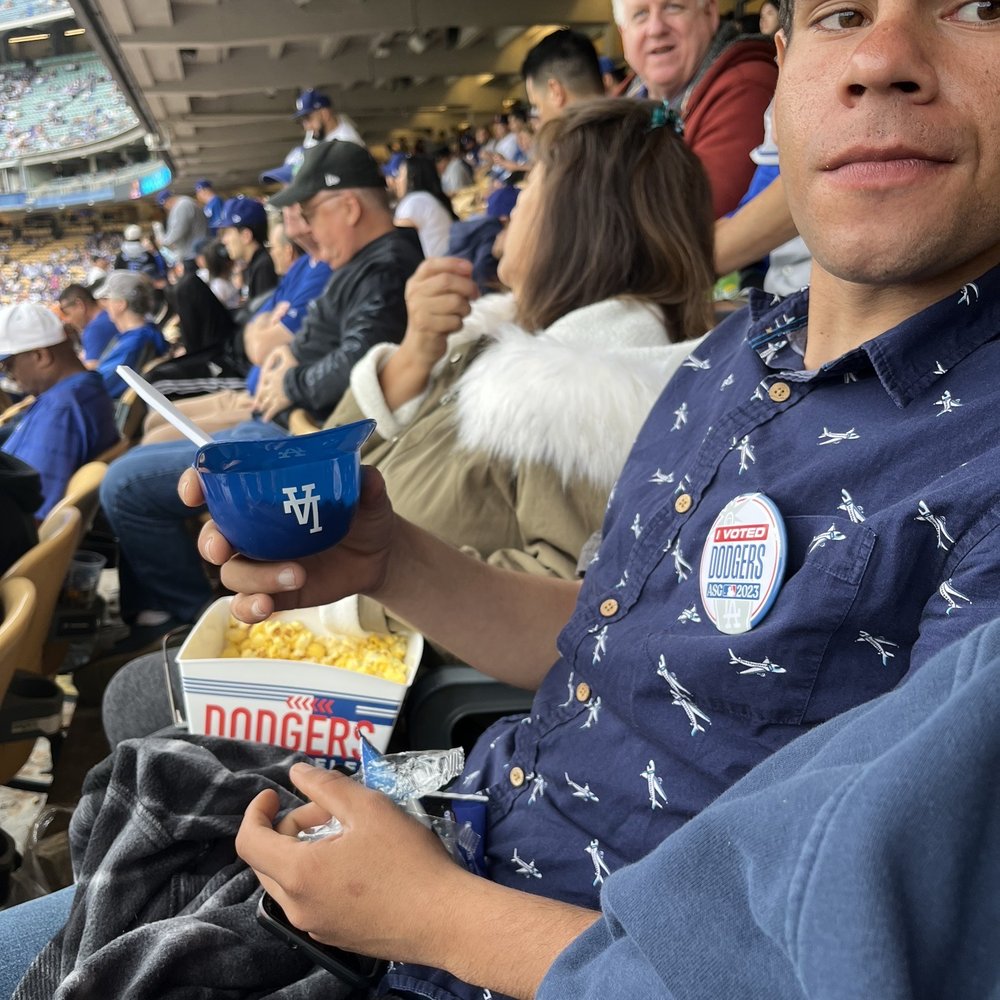 Visiting Angels - Son dodger stadium - Home Health Care Near Me - Lake Balboa, California Visiting Angels - Son dodger stadium - Home Health Care Near Me - Lake Balboa, California