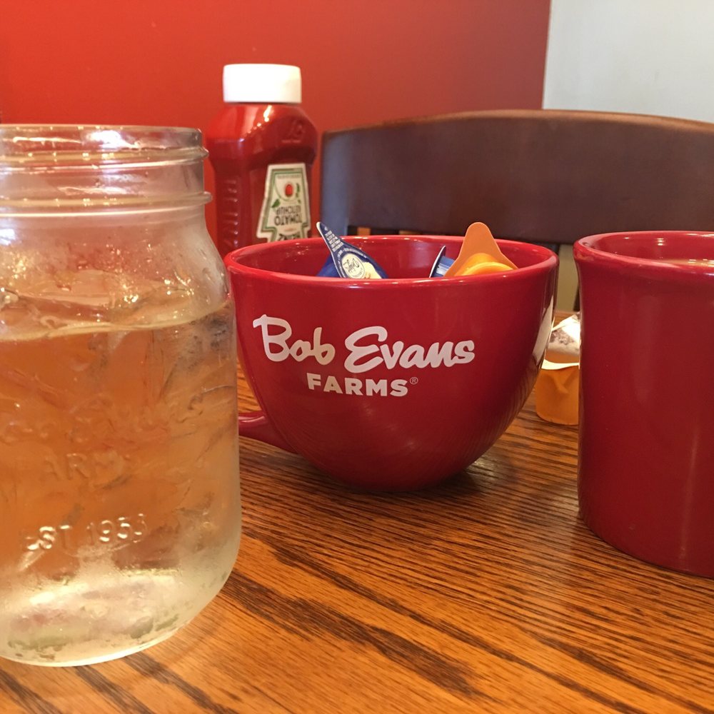 Bob Evans - Cute water cup and coffee - American Near Me - Clermont, Florida