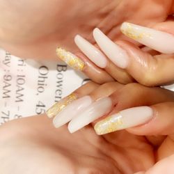 Amour Nails