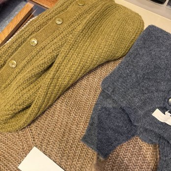 Sézane - Sweater bar - Women's Clothing Near Me - Santa Monica, California Sézane - Sweater bar - Women's Clothing Near Me - Santa Monica, California