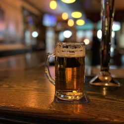 Big Ben Pub - Beer at the bar