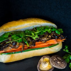 Bun Mese - Vegetarian banh mi
