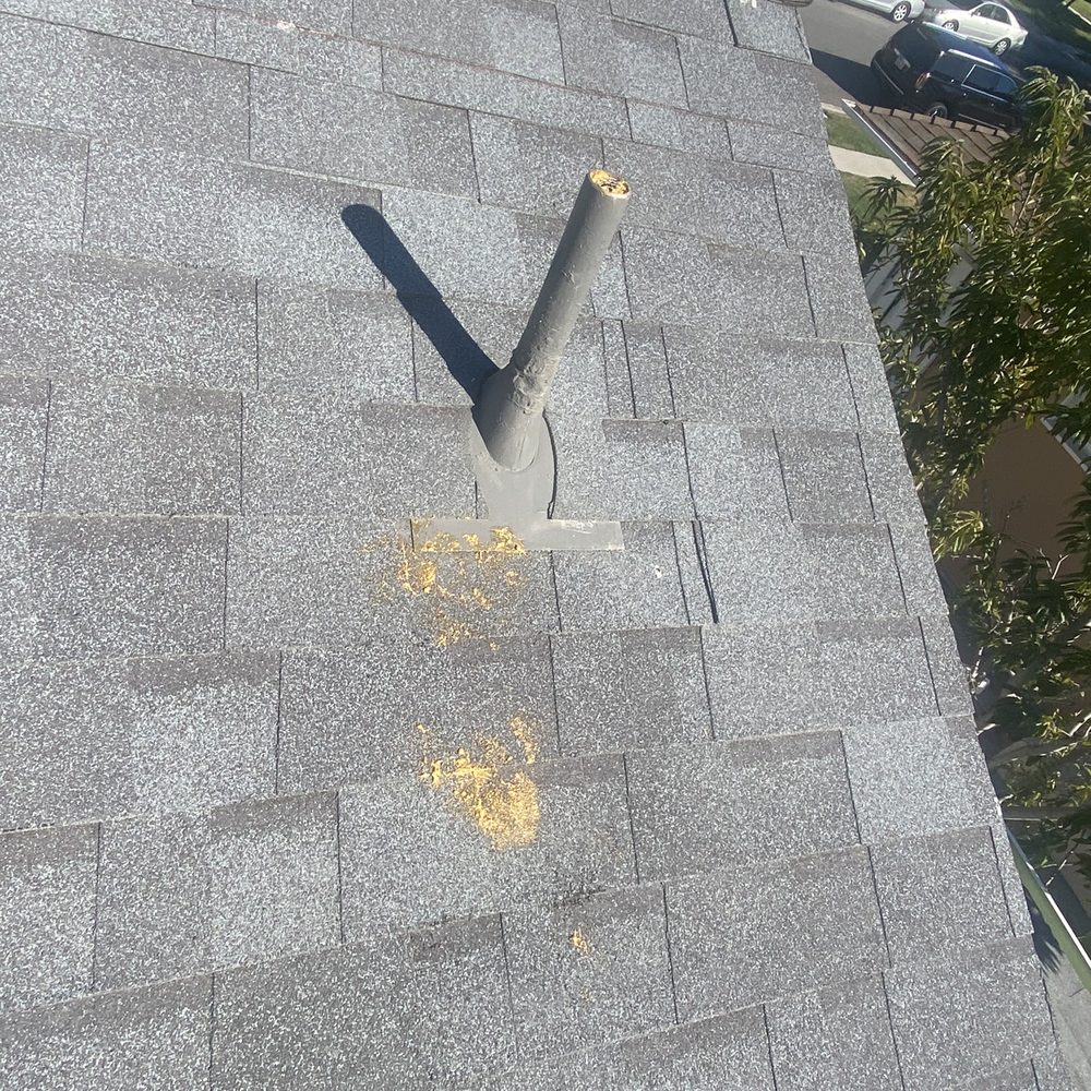 Atticare - Expanding foam on roof - Insulation Installation Near Me - Burbank, California Atticare - Expanding foam on roof - Insulation Installation Near Me - Burbank, California
