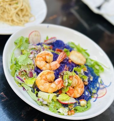 Queen Violet WeHo by null