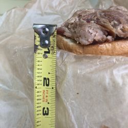 Shorties Drive-thru BBQ - .5 inch of dry, poorly cooked meat