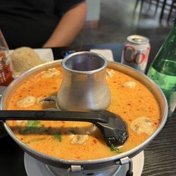 Chili & Lemon Thai Cuisine - Spicy Tom Kha soup