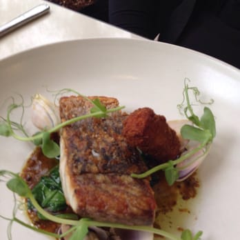 Number 8 Restaurant & Wine Bar - Barramundi - Restaurants Near Me - Melbourne, VIC