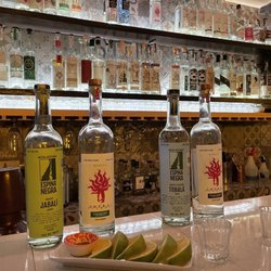 Miel de Agave - Flight of mezcal