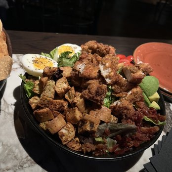 Puttshack - Boston - Fried Cobb salad - Mini Golf Near Me - Boston, Massachusetts Puttshack - Boston - Fried Cobb salad - Mini Golf Near Me - Boston, Massachusetts