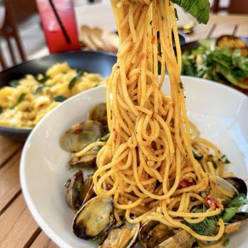 Monaco Italian Kitchen - IG @FoodandPooch - Cocktail Bars Near Me - Irvine, California