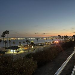 Pine Ave Pier