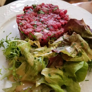 Bistrot Richelieu - Beef tartare - French Near Me - Paris, 01 Bistrot Richelieu - Beef tartare - French Near Me - Paris, 01