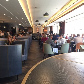 Porter Kitchen & Deck - Main restaurant - New American Near Me - Chicago, Illinois