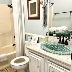 Morning Song Farm - Bathroom 2