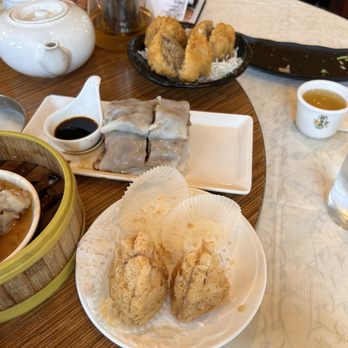 Koi Palace - 291. Crispy Taro Puffs 306.Minced Beef Rice Roll - Dim Sum Near Me - Milpitas, California Koi Palace - 291. Crispy Taro Puffs 306.Minced Beef Rice Roll - Dim Sum Near Me - Milpitas, California