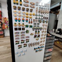 Leilani's Attic - Magnets