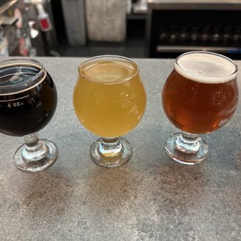 Night Shift Brewing - Lovejoy Wharf - Flight - Breweries Near Me - Boston, Massachusetts