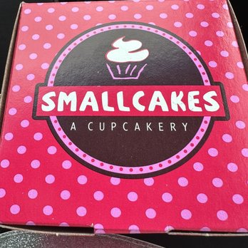 Smallcakes - To go box was so helpful - Desserts Near Me - Mooresville, North Carolina