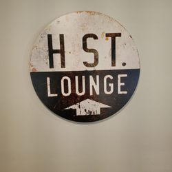 H Street Pub
