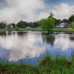 Hwy 71 RV Park - The Fishing pond