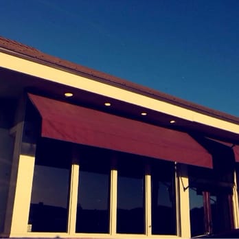 Salon Rouge - Hair Salons Near Me - Thousand Oaks, California