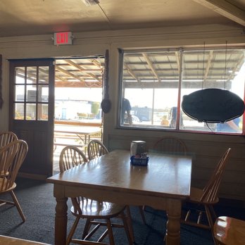 Ryan's Smokehouse - Patio area - Smokehouse Near Me - Webster, Texas Ryan's Smokehouse - Patio area - Smokehouse Near Me - Webster, Texas