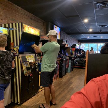 Zed 80 - Arcades Near Me - Toronto, Ontario