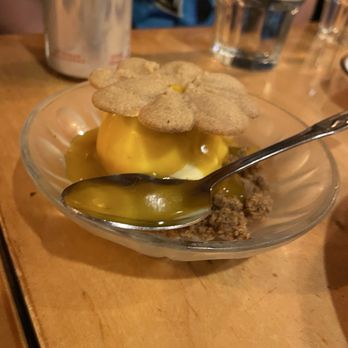 Boonie's Filipino Restaurant - mango float - Filipino Near Me - Chicago, Illinois