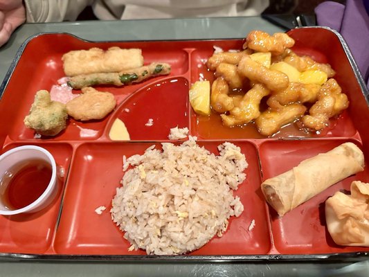 Oh Yeah Chinese Bistro by null