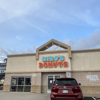 Hiro’s Donuts - Front of the building - Donuts Near Me - Phoenix, Arizona