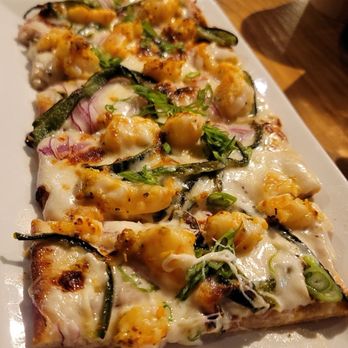 Clean Slate Wine Bar - Shrimp flatbread (Cajun night) - Wine Bars Near Me - Solvang, California