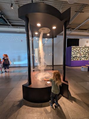 Montreal Science Centre by null