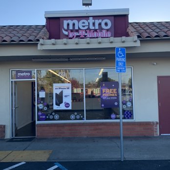 Metro by T-Mobile - Outside - Mobile Phones Near Me - Newark, California Metro by T-Mobile - Outside - Mobile Phones Near Me - Newark, California