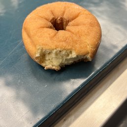 Assorted 12 Donuts