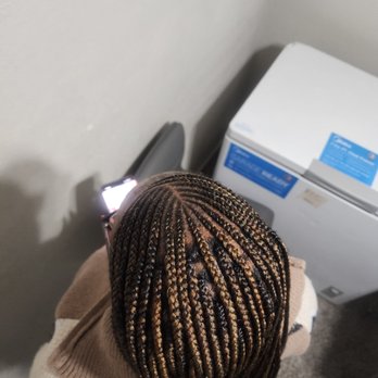 Hali's Hair Braid - Hair Stylists Near Me - Irving, Texas Hali's Hair Braid - Hair Stylists Near Me - Irving, Texas