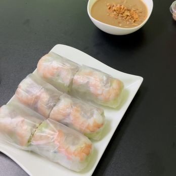 Com Pho Bamboo - Shrimp spring rolls w/ peanut sauce - Vietnamese Near Me - Fresno, California